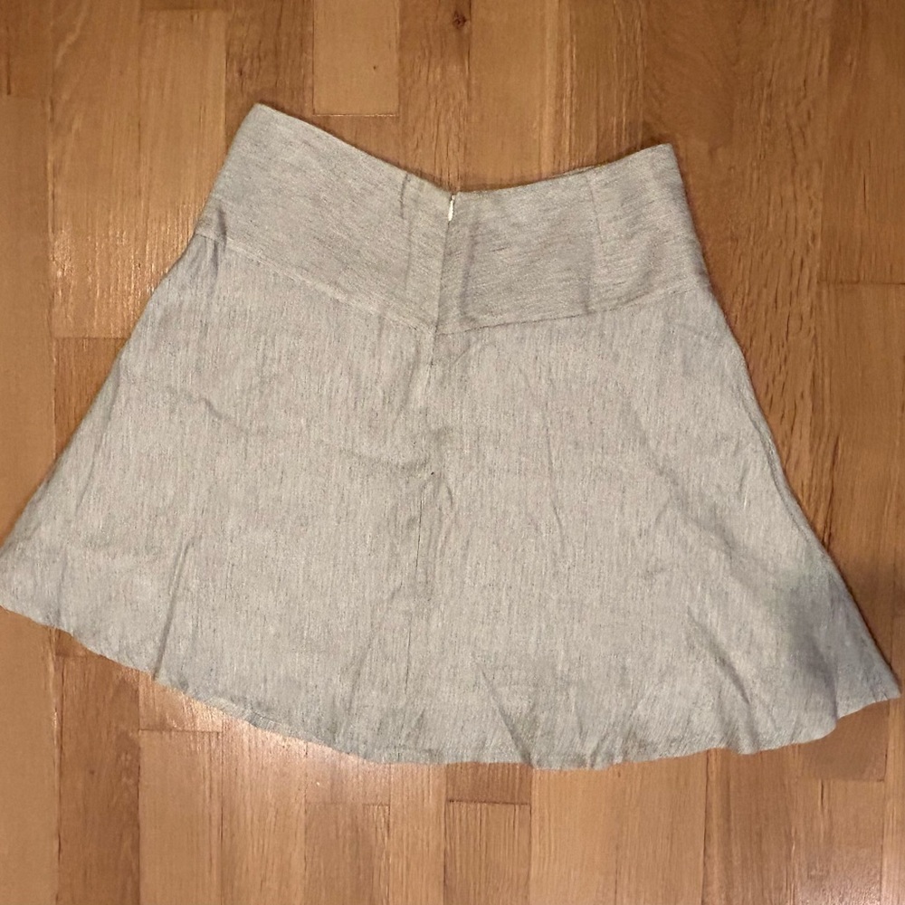 CAbi Light Gray Viscose Linen Skater Skirt Size 6